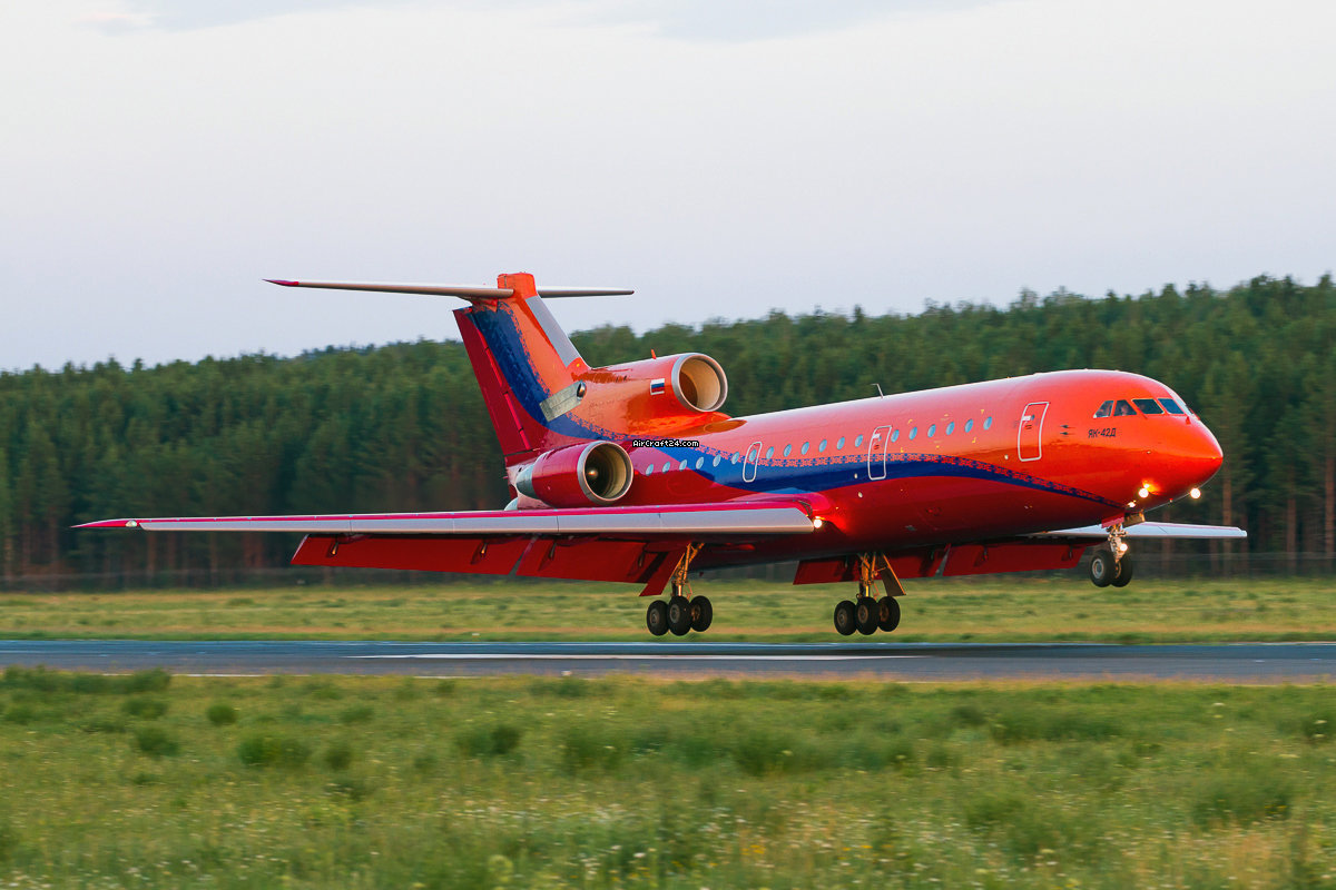Yakovlev YAK 42D aircraft for sale - USD 1,670,000 - Ad IDNo